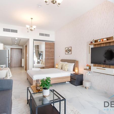 Intimate Studio At Millennium Binghatti Residence Business Bay By Deluxe Holiday Homes Дубай Екстер'єр фото