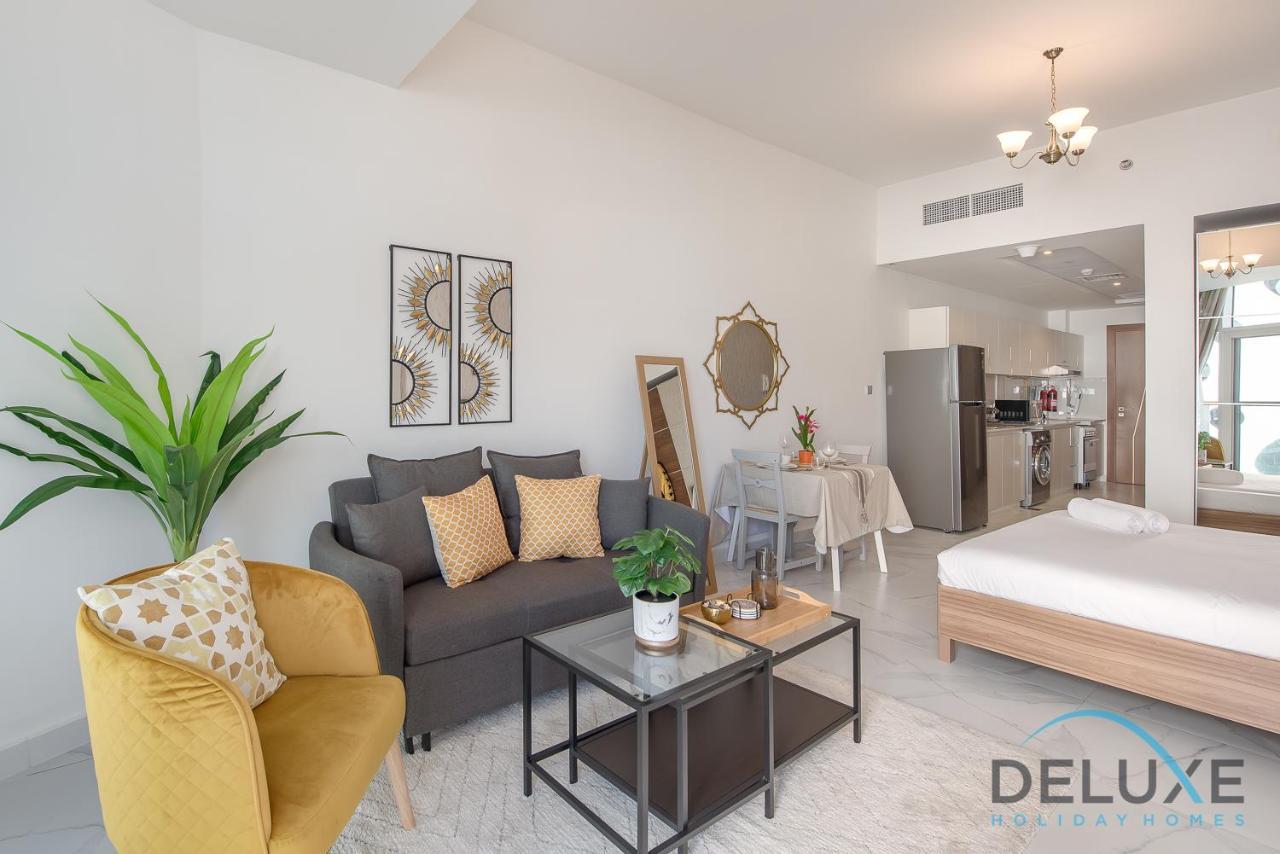 Intimate Studio At Millennium Binghatti Residence Business Bay By Deluxe Holiday Homes Дубай Екстер'єр фото